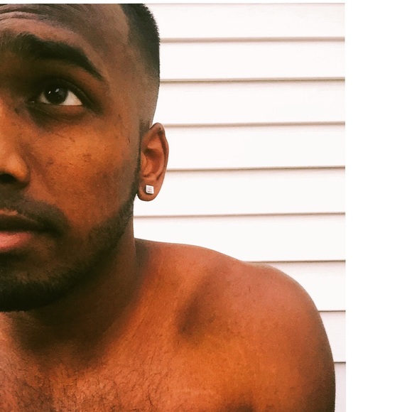 Meet your Posher, Chris - Picture 4 of 4