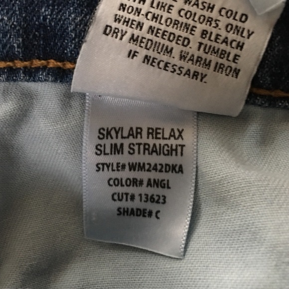 Hudson Jeans 26 - Picture 3 of 4