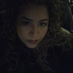 Meet your Posher, Mirsa