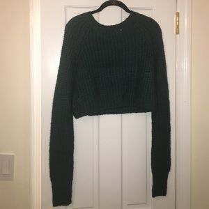 crop top sweater