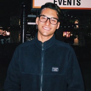 Meet your Posher, Daniel