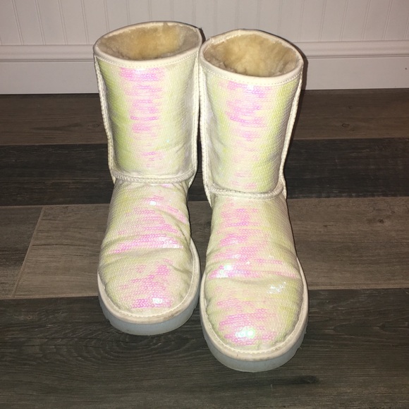 Classic Short Ugg Boots