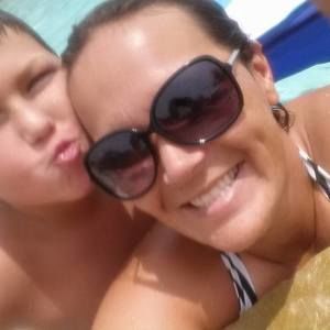 Meet your Posher, Candice