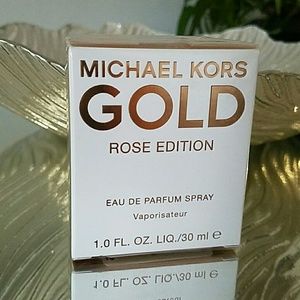 Michael kors GOLD