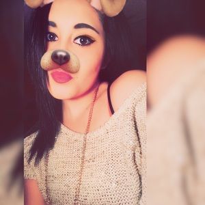 Meet your Posher, Karina