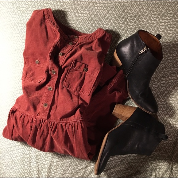 ❄️HP Winter Wardrobe❄️J. CREW • corduroy dress - Picture 2 of 3