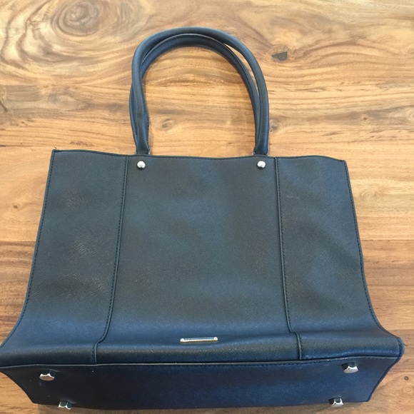 Rebecca Minkoff Medium Black MAB Bag - Picture 2 of 7