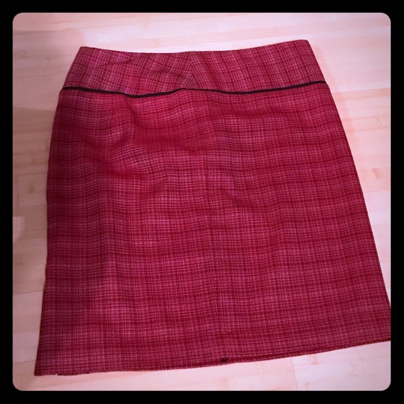 Limited red skirt size 8