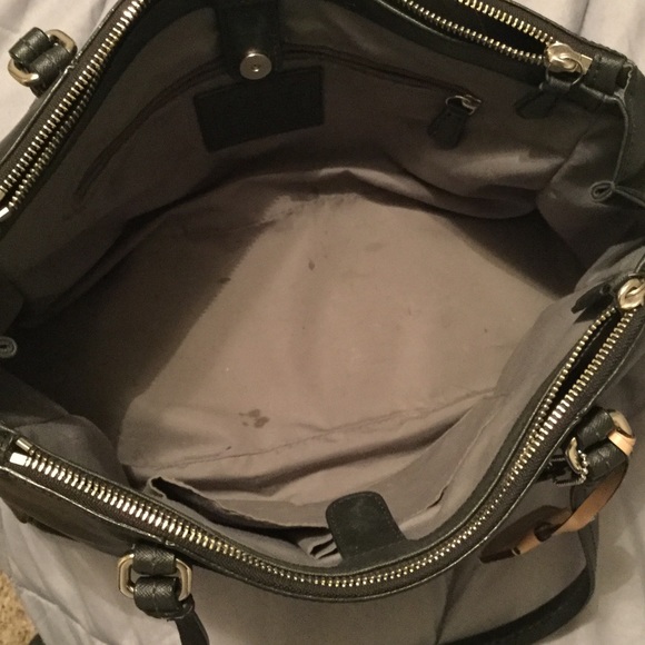 FLASH SALE! Large black leather coach bag - Picture 2 of 4