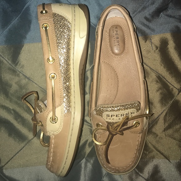 Sperry boat shoes