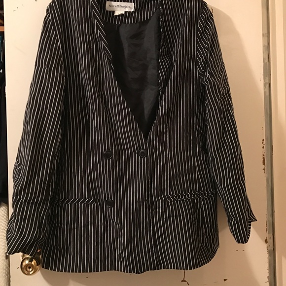 Vintage Black/White Pinstriped Blazer
