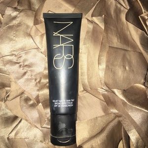 Nars matte foundation