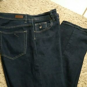 Gloria Vanderbilt women's jeans