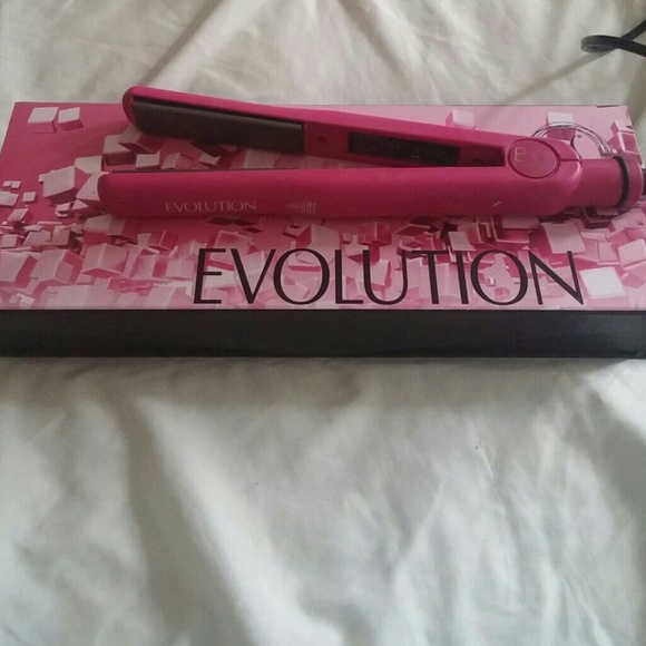 Professional Evolution pink flat iron.