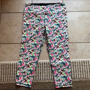 Victoria's Secret Knockout Capri