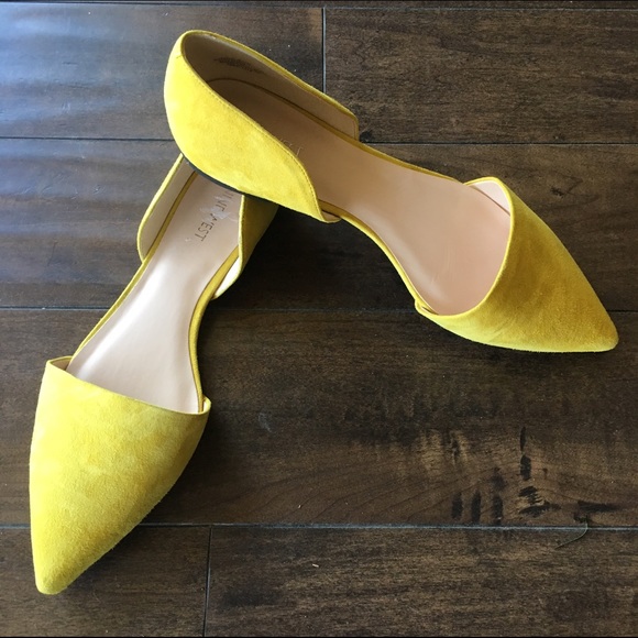 nine west yellow flats