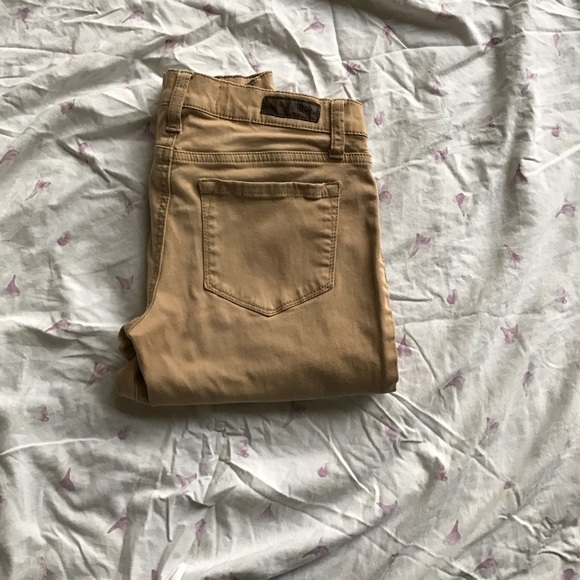Tilly's Khaki Jeggings Jeans
