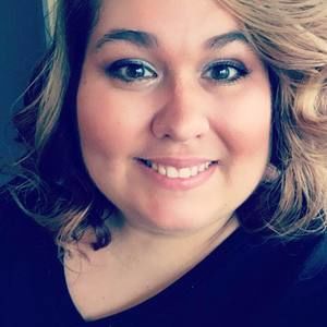 Meet your Posher, Benita