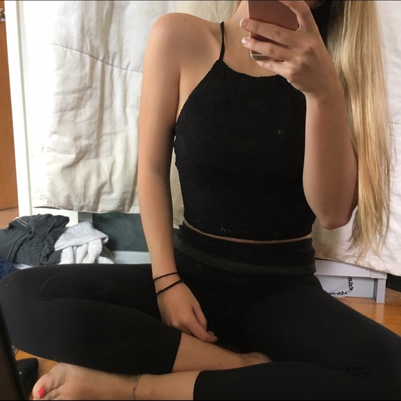 lace cropped tank