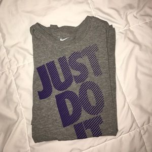 Nike t-shirt