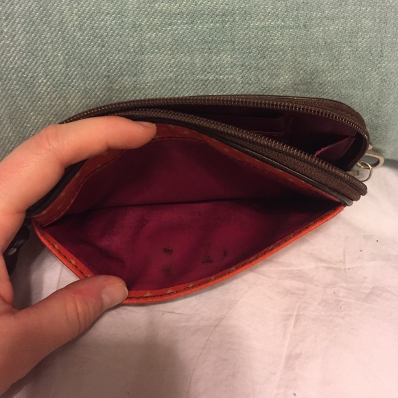 Fossil wristlet wallet - Picture 3 of 3