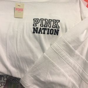 NWT VS PINK TEE