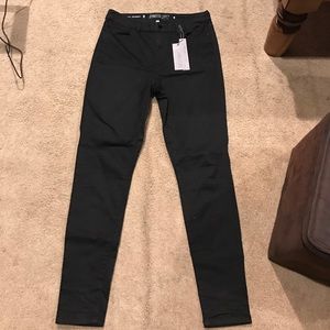 Jennifer Lopez Black Skinny Jeans