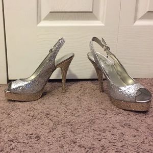 Silver/gold Guess party shoes! Sale!