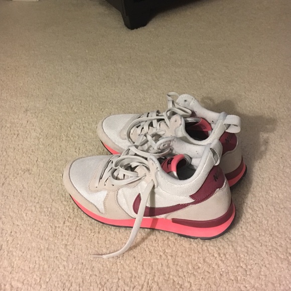 Nike Internationalist Women's 10