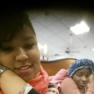 Meet your Posher, Karlisha