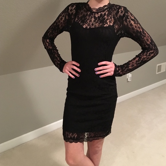 Black lace dress