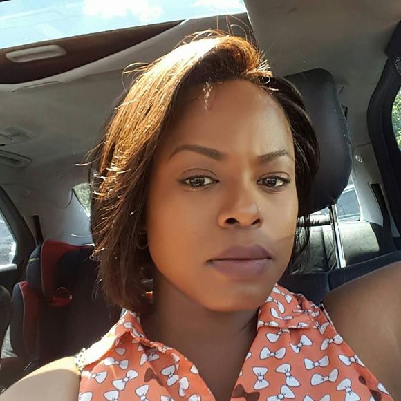 Meet your Posher, Shaina