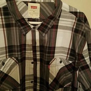 Men's levis shirt