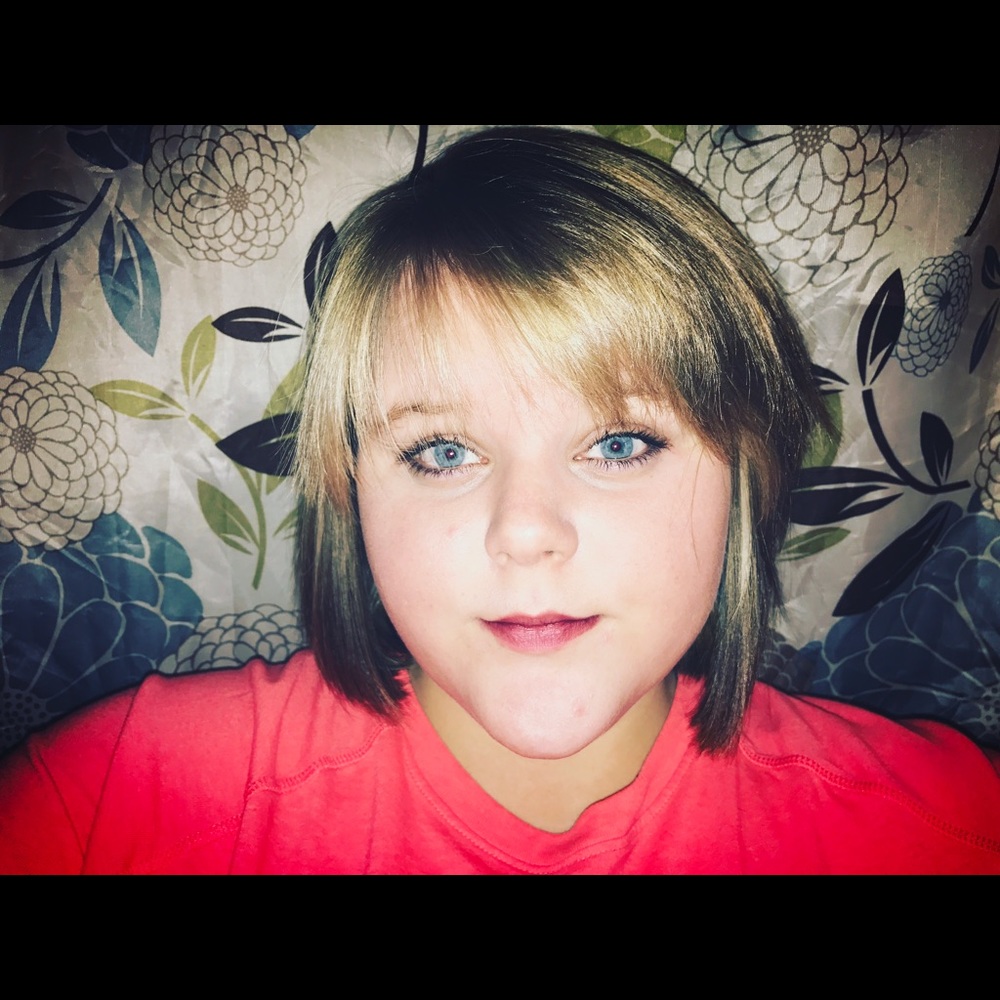 Meet your Posher, Destiny