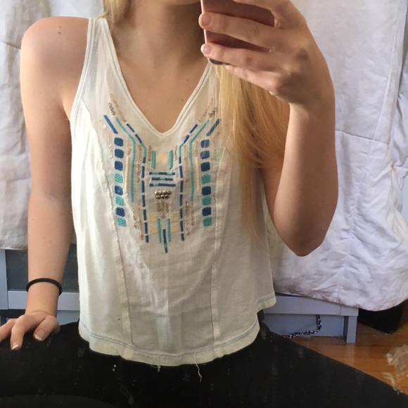 hollister tank