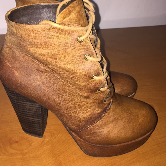 Steve Madden chunky bootie
