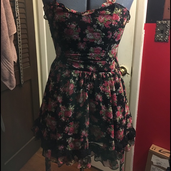 Tripp hot topic floral dress