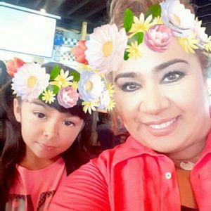 Meet your Posher, Sandra