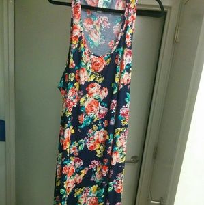 Maxi dress. Brand new worn once.