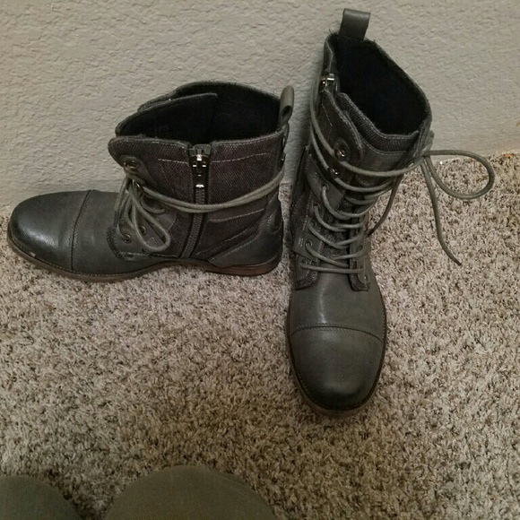 J75 boots - Picture 2 of 3