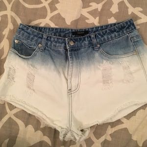 Trendy Ombré Shorts
