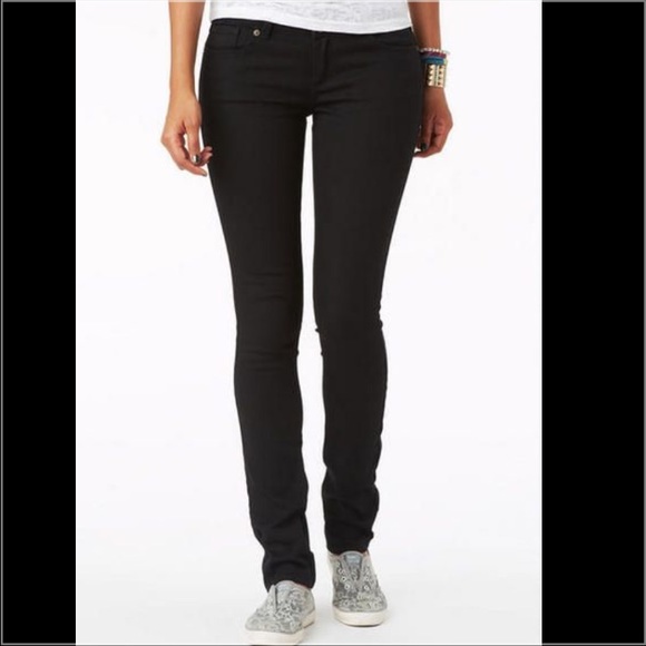 Delias Jayden black pants