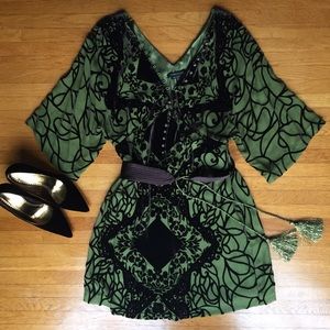 ❤️SALE! BCBG Max Azria Silk and Velvet Dress