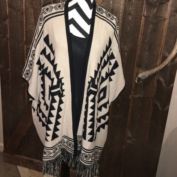 Hot & Delicious Sweaters - Navajo knit long shrug / cardigan