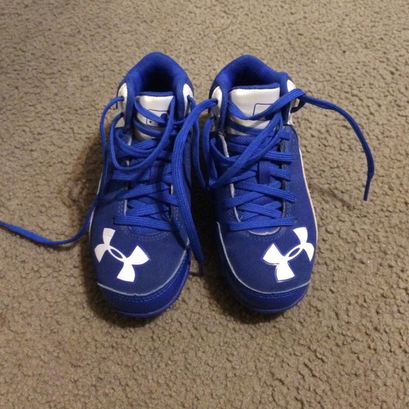 Toddler's baseball cleats