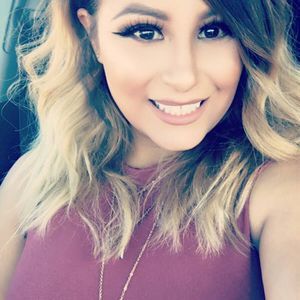 Meet your Posher, Ana