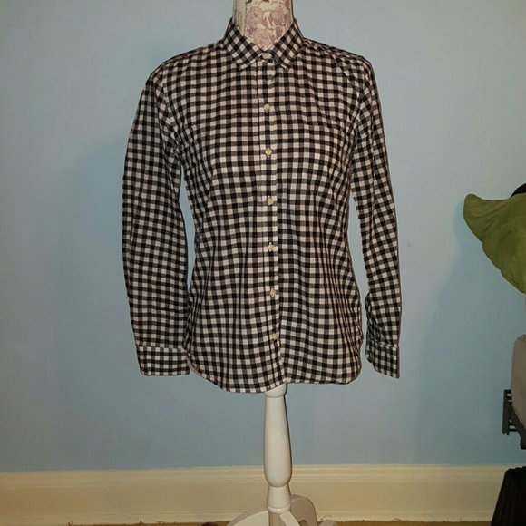Checkered button down blouse with pink dot detail