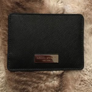 Henri Bendel card holder