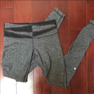 Lululemon Herringbone Wunder Under
