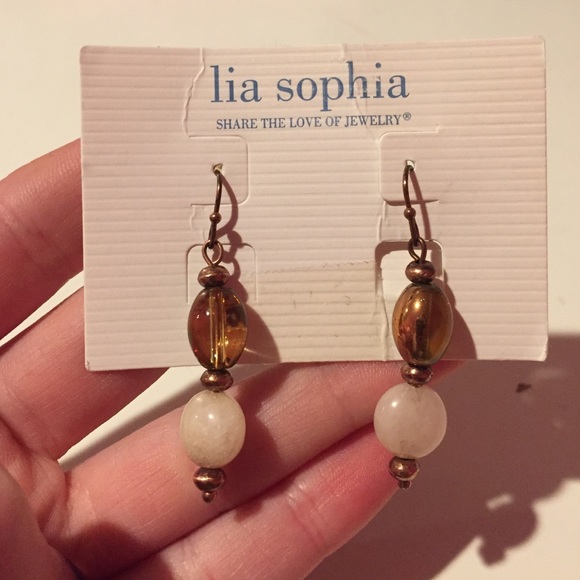 Lia Sophia earrings new